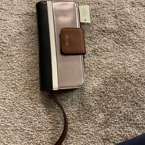 Fossil Madison Zip Clutch, new with tags